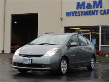 2005 Toyota Prius Hatchback/ Pkg 6 / Hybrid / Navigation / BlueTooth Hatchback