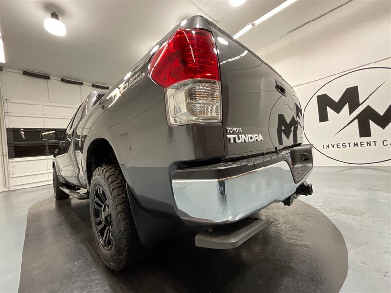 2011 Toyota Tundra TRD OFF RD 4X4 / 5.7L V8 / LOCAL OREGON TRUCK  / ZERO RUST - Photo 53 - Gladstone, OR 97027