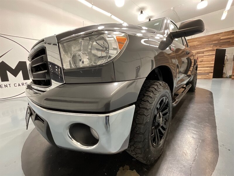 2011 Toyota Tundra TRD OFF RD 4X4 / 5.7L V8 / LOCAL OREGON TRUCK  / ZERO RUST - Photo 55 - Gladstone, OR 97027