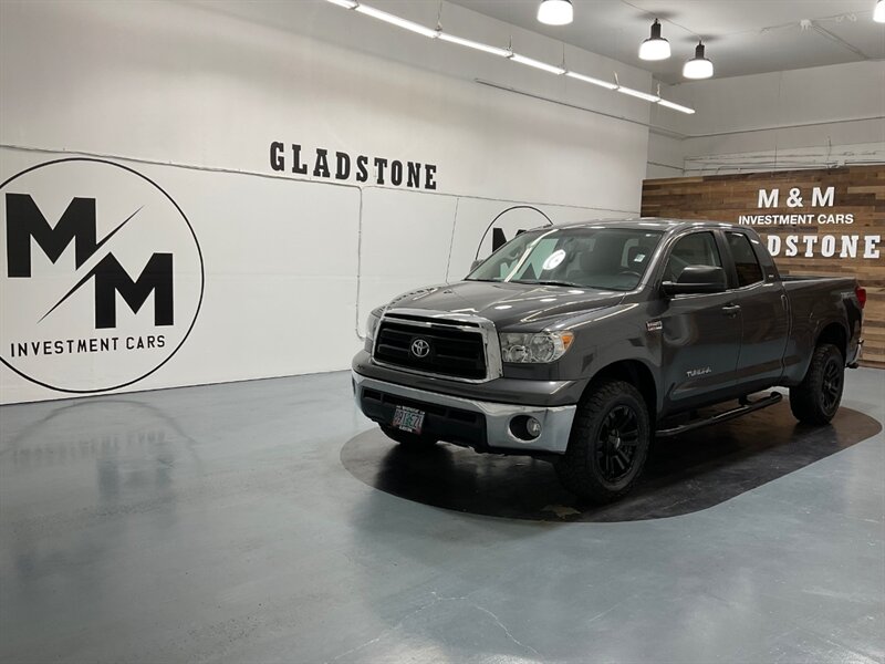 2011 Toyota Tundra TRD OFF RD 4X4 / 5.7L V8 / LOCAL OREGON TRUCK  / ZERO RUST - Photo 25 - Gladstone, OR 97027