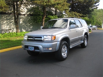 1999 Toyota 4Runner Limited 4WD / Loaded / 1-Owner / 101kmiles SUV