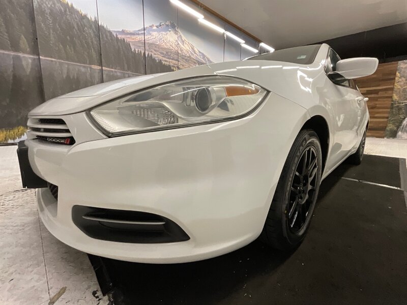 2016 Dodge Dart SE Sedan / 2.0L 4Cyl / 6-Speed / 44,000 Miles  / Local Oregon Car / BRAND NEW TIRES - Photo 10 - Gladstone, OR 97027