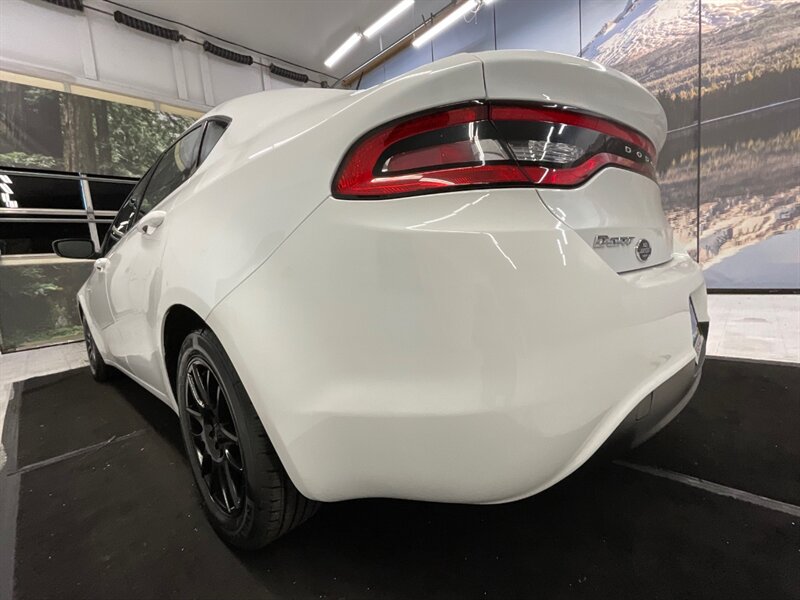 2016 Dodge Dart SE Sedan / 2.0L 4Cyl / 6-Speed / 44,000 Miles  / Local Oregon Car / BRAND NEW TIRES - Photo 8 - Gladstone, OR 97027