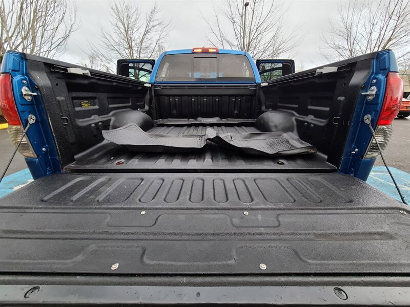 2008 Toyota Tundra DOUBLE CAB V8 5.7L / 4X4 / OREGON TRUCK / 6-Seater  / No Rust / Excellent Condition - Photo 22 - Portland, OR 97217