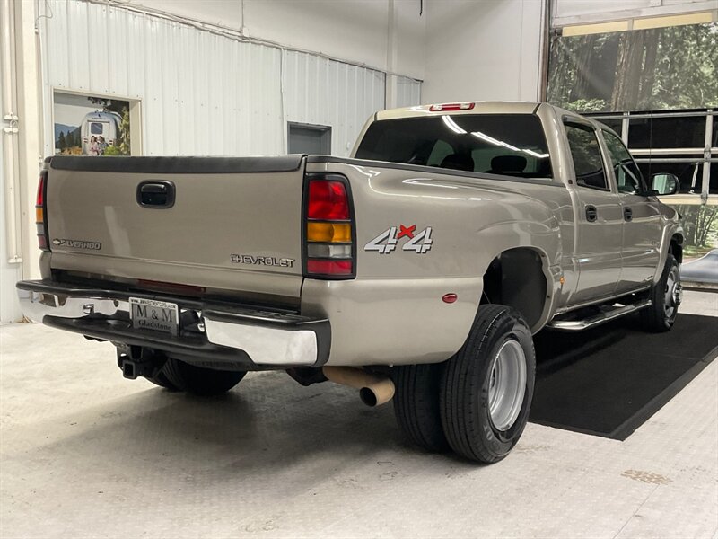 2002 Chevrolet Silverado 3500 LT Crew Cab 4X4 / 8.1L V8 / DUALLY / 1-OWNER  / LOCAL OREGON TRUCK /Leather & Heated Seats / RUST FREE / LONG BED / ONLY 128,000 MILES - Photo 7 - Gladstone, OR 97027