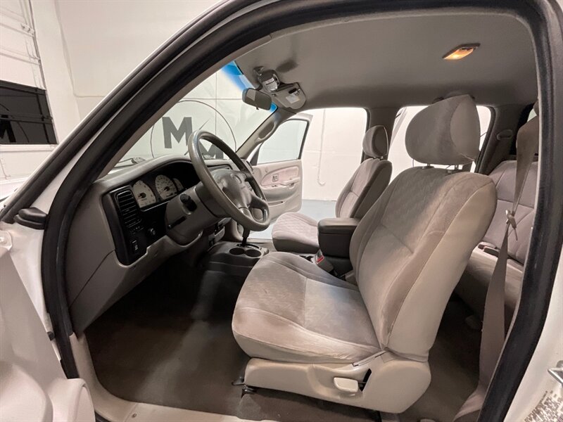 2001 Toyota Tacoma SR5 Prerunner Double Cab / 2.7L 4Cyl / ZERO RUST / LOCAL TRUCK / 144K MILES - Photo 10 - Gladstone, OR 97027