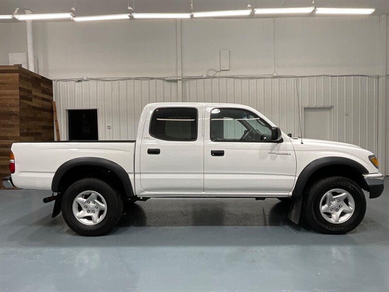 2001 Toyota Tacoma SR5 Prerunner Double Cab / 2.7L 4Cyl / ZERO RUST / LOCAL TRUCK / 144K MILES - Photo 4 - Gladstone, OR 97027