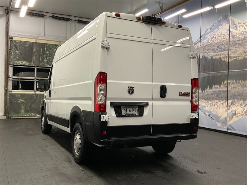 2019 RAM ProMaster 2500 136 WB HIGH ROOF / CARGO VAN / CAMERA  CARGO VAN / 136 " WB HIGH ROOF / BACKUP CAMERA / 56,000 MILES - Photo 7 - Gladstone, OR 97027