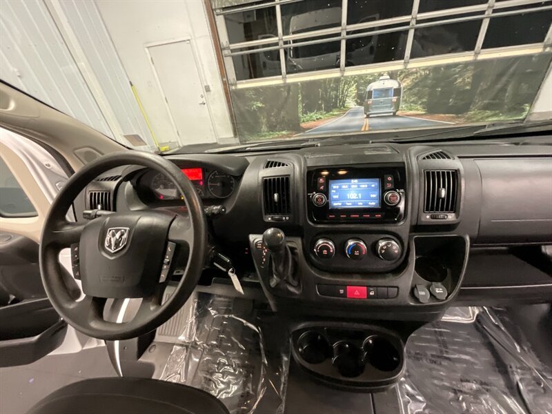 2019 RAM ProMaster 2500 136 WB HIGH ROOF / CARGO VAN / CAMERA  CARGO VAN / 136 " WB HIGH ROOF / BACKUP CAMERA / 56,000 MILES - Photo 26 - Gladstone, OR 97027