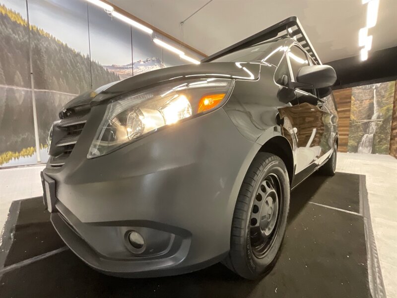 2021 Mercedes-Benz Metris Cargo Van / 2.0L 4Cyl Turbo / ONLY 17,000 MILES  / ROOF RACK / Excel Cond / SHARP !! - Photo 29 - Gladstone, OR 97027