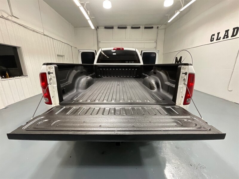 2004 Dodge Ram 2500 SLT Quad Cab 4X4 / 5.9L DIESEL HO / 6-SPEED MANUAL  / LONG BED / NEW TIRES / ZERO RUST - Photo 10 - Gladstone, OR 97027