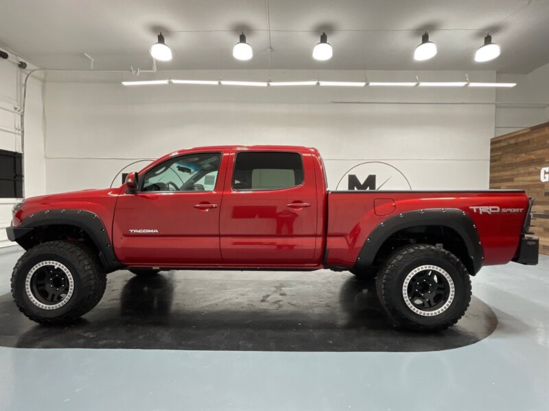 2015 Toyota Tacoma V6 TRD SPORT / Leather / Navigation / LIFTED  / 1-OWNER - Photo 3 - Gladstone, OR 97027