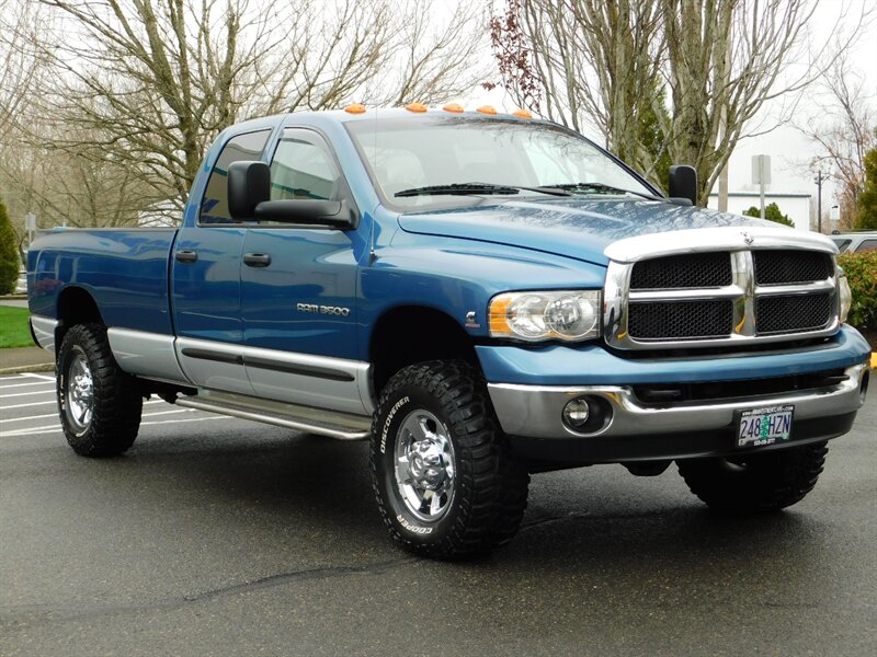 2003 Dodge Ram 3500 SLT 4dr 4X4 / 6-SPEED / 5.9L CUMMINS DIESEL / LIFT