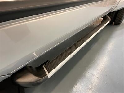 1998 Dodge Ram 3500 5-SPEED  4x4 5.9L DIESEL Laramie SLT / DUALLY  / 1-OWNER LOCAL / ZERO RUST / LONG BED / DUALLY / 5-SPEED MANUAL - Photo 49 - Gladstone, OR 97027