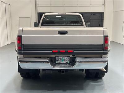 1998 Dodge Ram 3500 5-SPEED  4x4 5.9L DIESEL Laramie SLT / DUALLY  / 1-OWNER LOCAL / ZERO RUST / LONG BED / DUALLY / 5-SPEED MANUAL - Photo 6 - Gladstone, OR 97027
