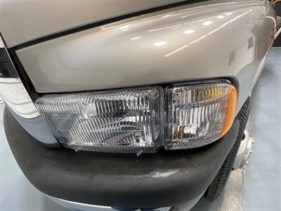 1998 Dodge Ram 3500 5-SPEED  4x4 5.9L DIESEL Laramie SLT / DUALLY  / 1-OWNER LOCAL / ZERO RUST / LONG BED / DUALLY / 5-SPEED MANUAL - Photo 26 - Gladstone, OR 97027