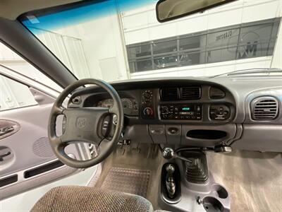 1998 Dodge Ram 3500 5-SPEED  4x4 5.9L DIESEL Laramie SLT / DUALLY  / 1-OWNER LOCAL / ZERO RUST / LONG BED / DUALLY / 5-SPEED MANUAL - Photo 43 - Gladstone, OR 97027