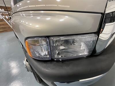 1998 Dodge Ram 3500 5-SPEED  4x4 5.9L DIESEL Laramie SLT / DUALLY  / 1-OWNER LOCAL / ZERO RUST / LONG BED / DUALLY / 5-SPEED MANUAL - Photo 27 - Gladstone, OR 97027