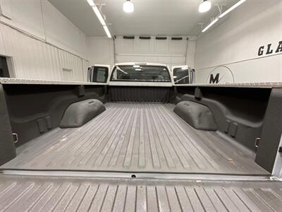 1998 Dodge Ram 3500 5-SPEED  4x4 5.9L DIESEL Laramie SLT / DUALLY  / 1-OWNER LOCAL / ZERO RUST / LONG BED / DUALLY / 5-SPEED MANUAL - Photo 34 - Gladstone, OR 97027