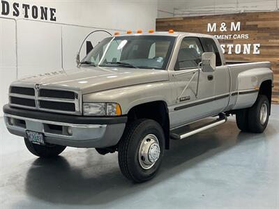 1998 Dodge Ram 3500 Laramie SLT 4x4/5.9L DIESEL / DUALLY / 5-SPEED  / 1-OWNER LOCAL / ZERO RUST / LONG BED / DUALLY / 5-SPEED MANUAL Truck