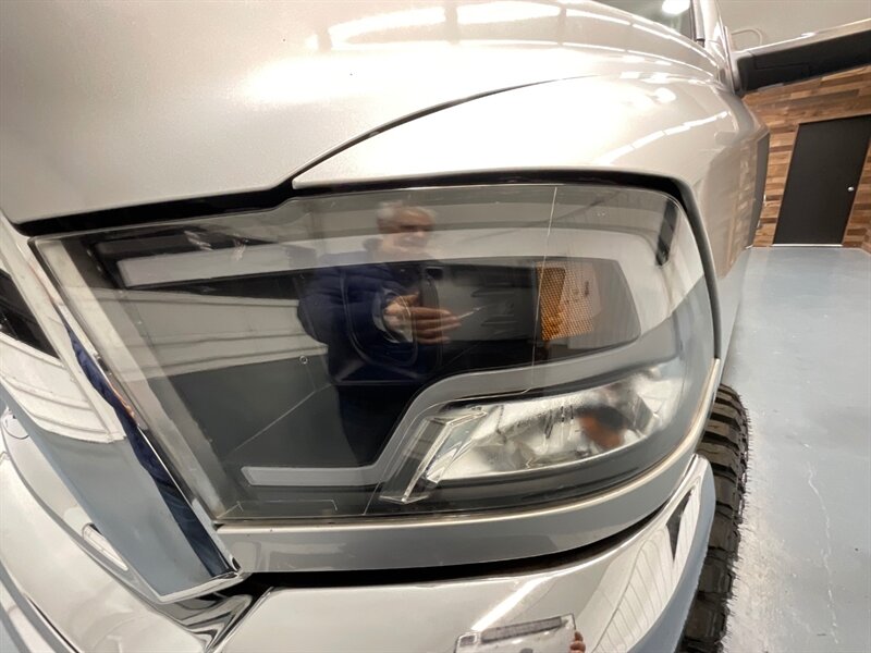 2013 RAM 2500 Crew Cab 4X4 / 6.7L DIESEL / 6-SPEED MANUAL  / BRAND NEW WHEELS & TIRES / LONG BED / ZERO RUST / 97K MILES - Photo 26 - Gladstone, OR 97027