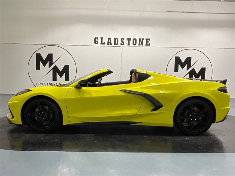 2022 Chevrolet Corvette Stingray 2LT / Z51 Performance / ONLY 1,100 MILES  / LOCAL 1-OWNER - Photo 3 - Gladstone, OR 97027