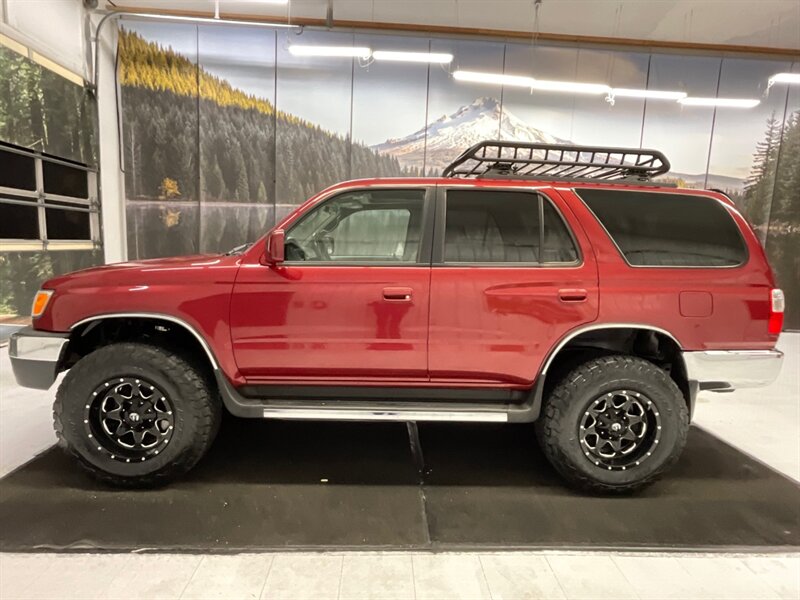 2002 Toyota 4Runner SR5 4X4 / 3.4L V6 / 1-OWNER / NEW WHEELS TIRES  / LOCAL SUV / CENTRAL DIFF LOCKS / 105K MILES - Photo 3 - Gladstone, OR 97027