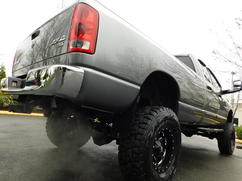 2005 Dodge Ram 2500 SLT 4X4 5.7L HEMI  / 1-OWNER / LOW MILES / LIFTED   - Photo 12 - Portland, OR 97217