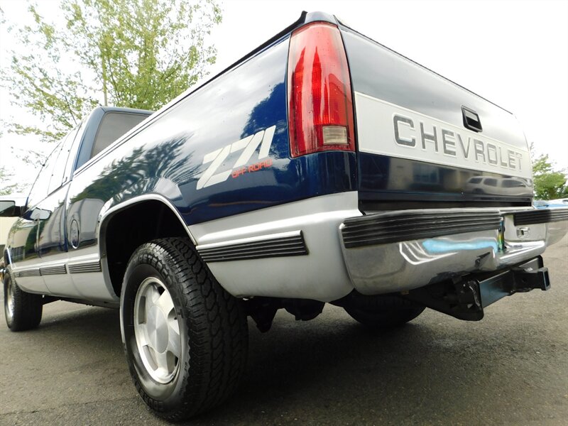 1996 Chevrolet K1500 Silverado Z71 / 2DR / 4x4 / LEATHER / CLEAN   - Photo 10 - Portland, OR 97217