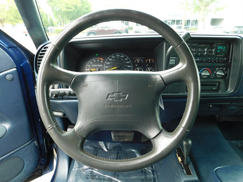 1996 Chevrolet K1500 Silverado Z71 / 2DR / 4x4 / LEATHER / CLEAN   - Photo 20 - Portland, OR 97217