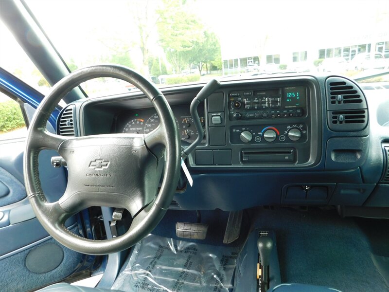 1996 Chevrolet K1500 Silverado Z71 / 2DR / 4x4 / LEATHER / CLEAN   - Photo 18 - Portland, OR 97217