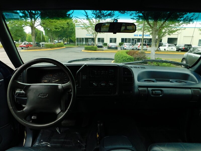 1996 Chevrolet K1500 Silverado Z71 / 2DR / 4x4 / LEATHER / CLEAN   - Photo 35 - Portland, OR 97217