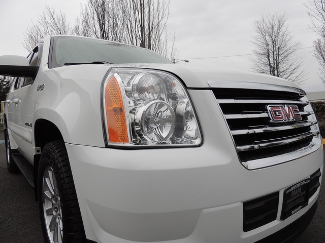 2008 GMC Yukon Hybrid / 4WD / Leather Navigation DVD/ 3rd seat   - Photo 10 - Portland, OR 97217