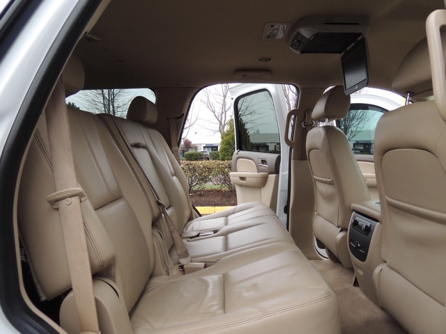 2008 GMC Yukon Hybrid / 4WD / Leather Navigation DVD/ 3rd seat   - Photo 18 - Portland, OR 97217