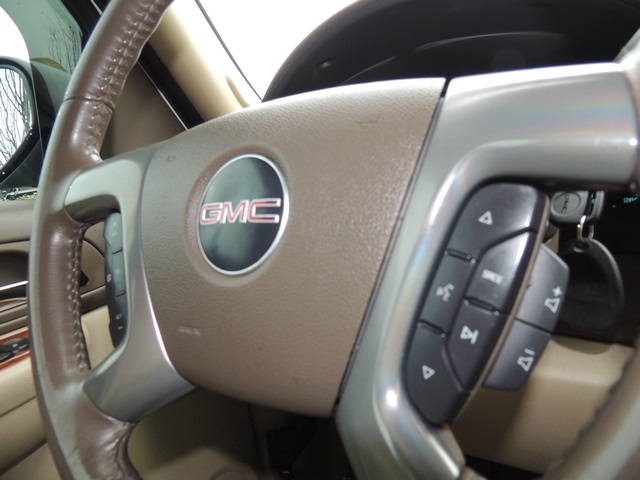 2008 GMC Yukon Hybrid / 4WD / Leather Navigation DVD/ 3rd seat   - Photo 42 - Portland, OR 97217