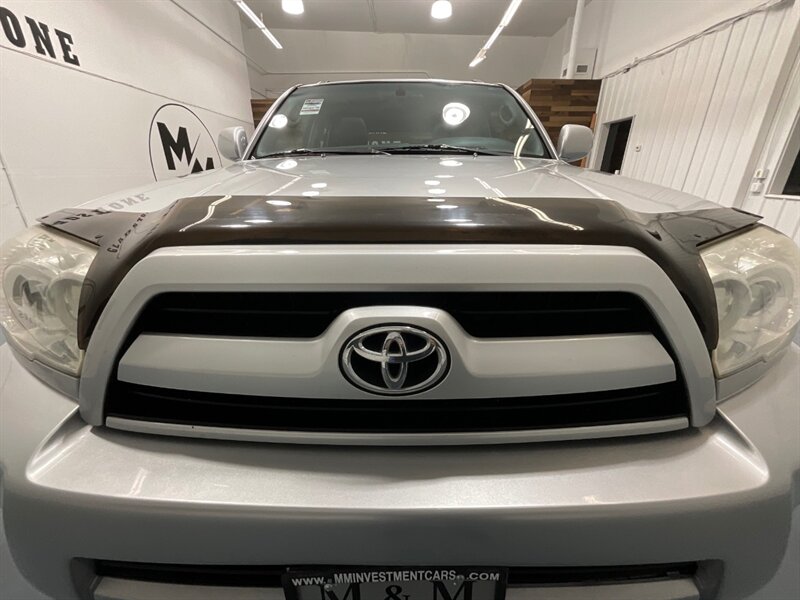 2006 Toyota 4Runner Limited 4X4 / 4.0L V6 / Leather Sunroof / LOCAL  / ZERO RUST - Photo 30 - Gladstone, OR 97027