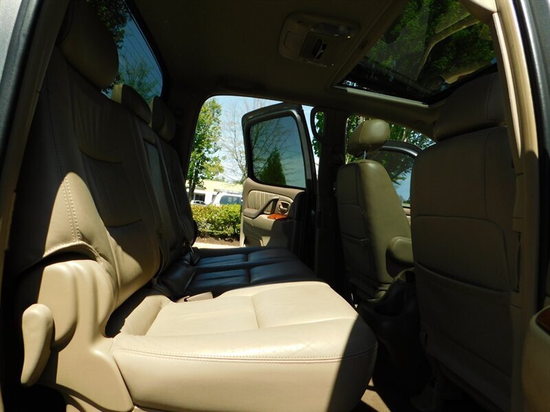 2004 Toyota Tundra Limited Double Cab 4X4 / Leather / Sunroof /LIFTED   - Photo 16 - Portland, OR 97217