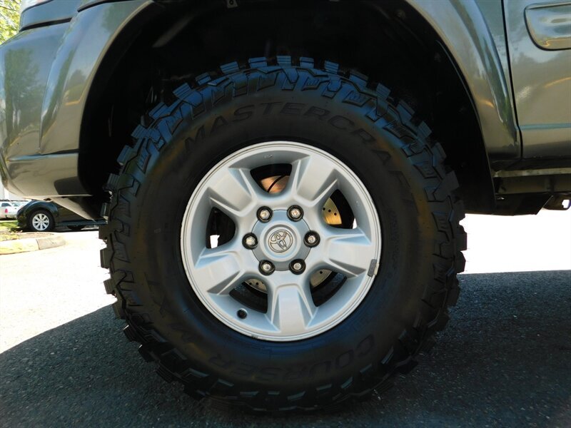 2004 Toyota Tundra Limited Double Cab 4X4 / Leather / Sunroof /LIFTED   - Photo 23 - Portland, OR 97217