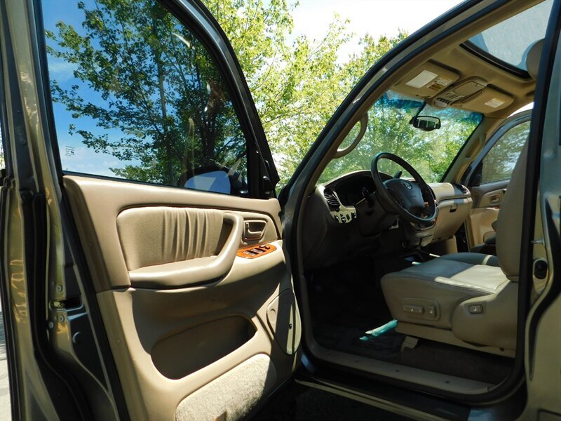 2004 Toyota Tundra Limited Double Cab 4X4 / Leather / Sunroof /LIFTED   - Photo 13 - Portland, OR 97217