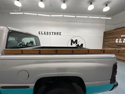 1998 Dodge Ram 1500 SLT Regular Cab 4X4 / 5.9L 8Cyl Gas / SHORT BED  / LOCAL TRUCK / ZERO RUST / VERY WELL KEPT & MAINTAINED SINCE NEW - Photo 9 - Gladstone, OR 97027