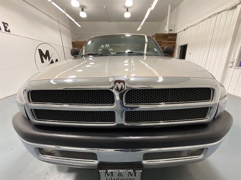 1998 Dodge Ram 1500 SLT Regular Cab 4X4 / 5.9L 8Cyl Gas / SHORT BED  / LOCAL TRUCK / ZERO RUST / VERY WELL KEPT & MAINTAINED SINCE NEW - Photo 30 - Gladstone, OR 97027