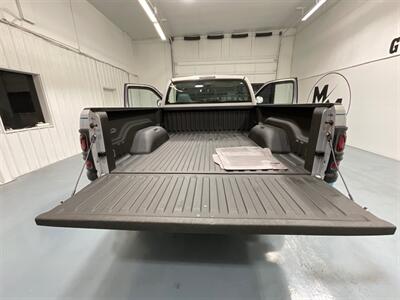 1998 Dodge Ram 1500 SLT Regular Cab 4X4 / 5.9L 8Cyl Gas / SHORT BED  / LOCAL TRUCK / ZERO RUST / VERY WELL KEPT & MAINTAINED SINCE NEW - Photo 10 - Gladstone, OR 97027