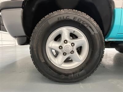 1998 Dodge Ram 1500 SLT Regular Cab 4X4 / 5.9L 8Cyl Gas / SHORT BED  / LOCAL TRUCK / ZERO RUST / VERY WELL KEPT & MAINTAINED SINCE NEW - Photo 23 - Gladstone, OR 97027