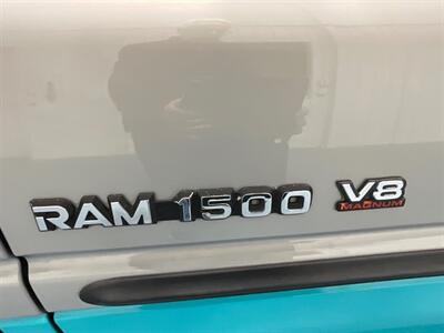 1998 Dodge Ram 1500 SLT Regular Cab 4X4 / 5.9L 8Cyl Gas / SHORT BED  / LOCAL TRUCK / ZERO RUST / VERY WELL KEPT & MAINTAINED SINCE NEW - Photo 32 - Gladstone, OR 97027