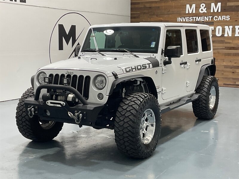 2017 Jeep Wrangler Unlimited Sahara / 4X4 / HARD TOP / LIFTED / BACK UP CAMERA  / WINCH / RUST FREE LOCAL - Photo 1 - Gladstone, OR 97027