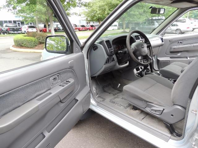 2001 Nissan Frontier XE 4-dr / OFF ROAD 4X4 / Crew Cab / V6 / Automatic   - Photo 13 - Portland, OR 97217