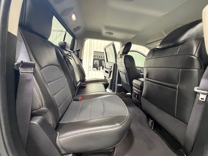 2014 RAM 1500 Sport 4X4 5.7L V8 / LIFTED / NEW TIRES/56K MILES / Heated Seats / ZERO RUST - Photo 14 - Gladstone, OR 97027