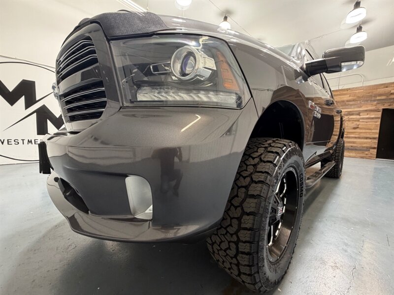 2014 RAM 1500 Sport 4X4 5.7L V8 / LIFTED / NEW TIRES/56K MILES / Heated Seats / ZERO RUST - Photo 54 - Gladstone, OR 97027