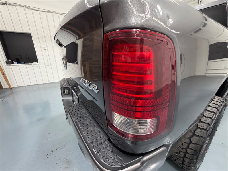 2014 RAM 1500 Sport 4X4 5.7L V8 / LIFTED / NEW TIRES/56K MILES / Heated Seats / ZERO RUST - Photo 29 - Gladstone, OR 97027