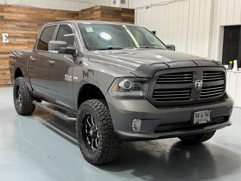 2014 RAM 1500 Sport 4X4 5.7L V8 / LIFTED / NEW TIRES/56K MILES / Heated Seats / ZERO RUST - Photo 2 - Gladstone, OR 97027